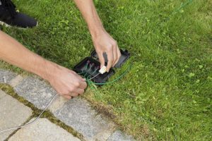 Etui de protection des fils pour robot tondeuse ardena Sileno City