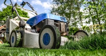 COMMENT BIEN TONDRE LA PELOUSE? saison pour tondre la pelouse